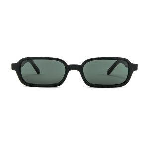 Le Specs Pilferer