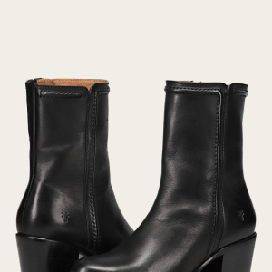 Frye Jean Short Inside Zip