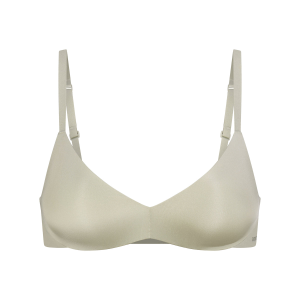 SKIMS Push-Up Plunge Bra