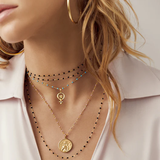 Beyond the Basics: Accessorize Your Way to Statement Style