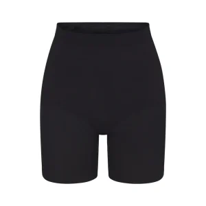 SKIMS Mid Thigh Short